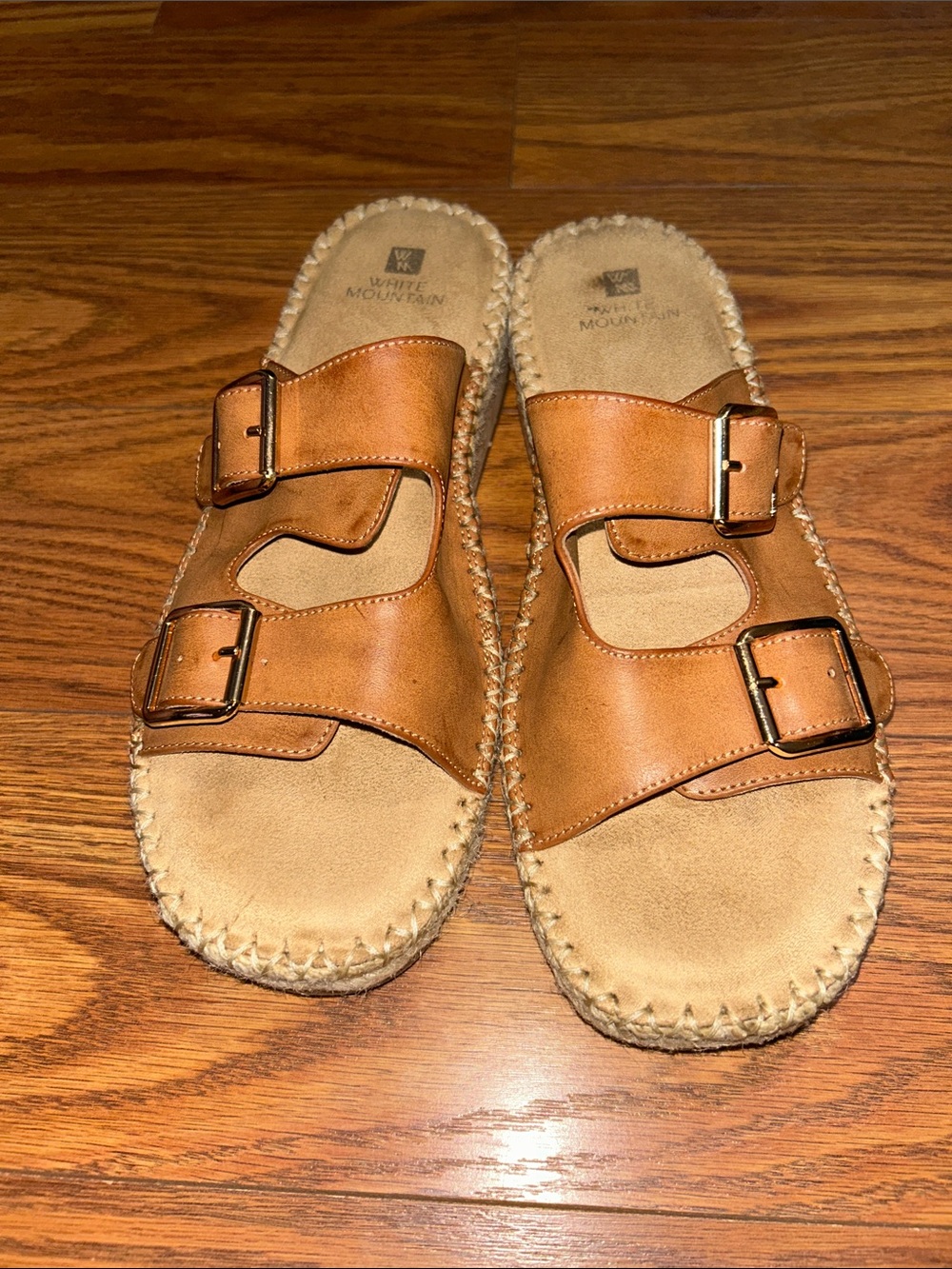 EUC White Mountain Capture Tan & Gold Platform Espadrilles Sandals Womens Size 9
